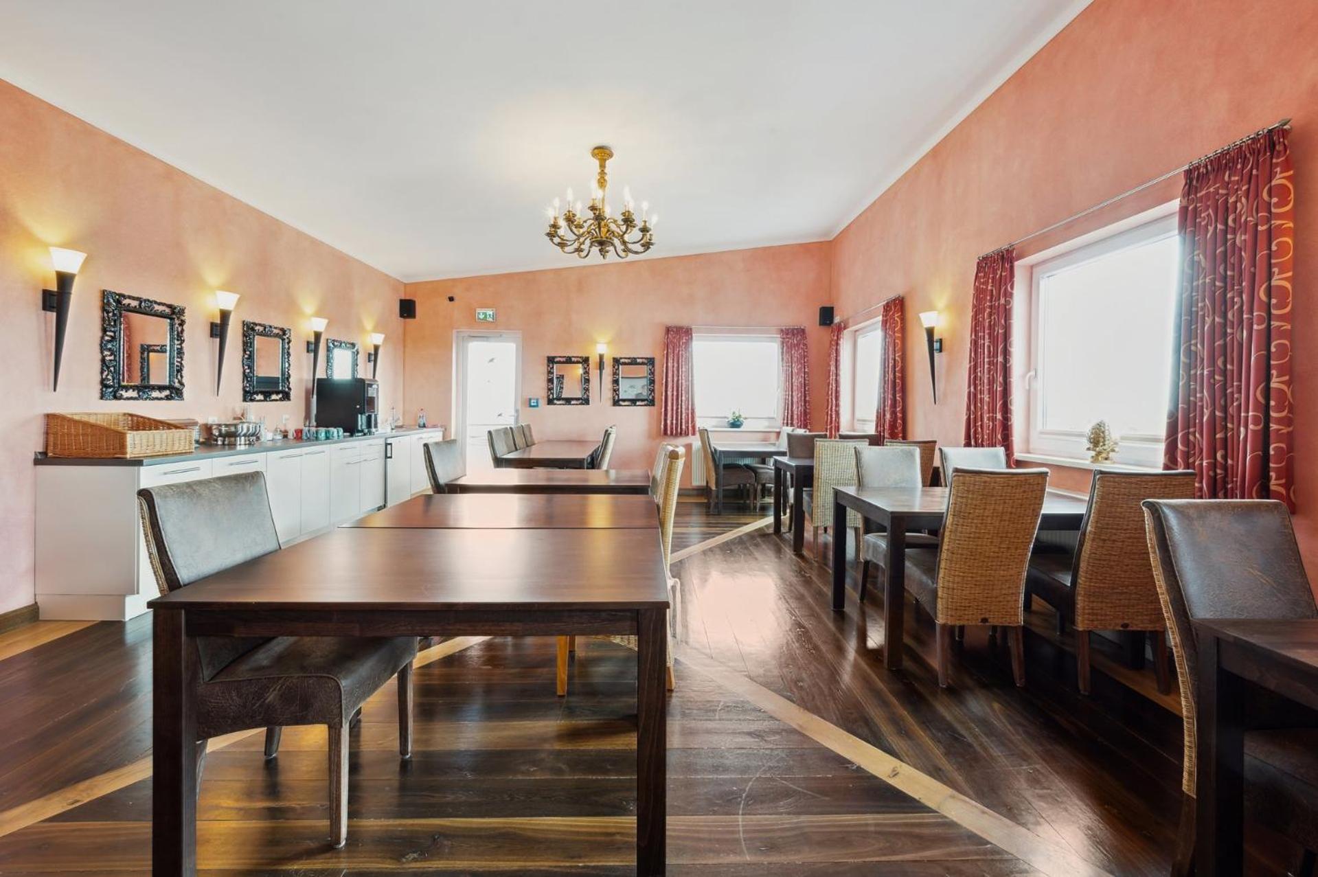 7O'Clock - Hotel Hannover Латцен Экстерьер фото